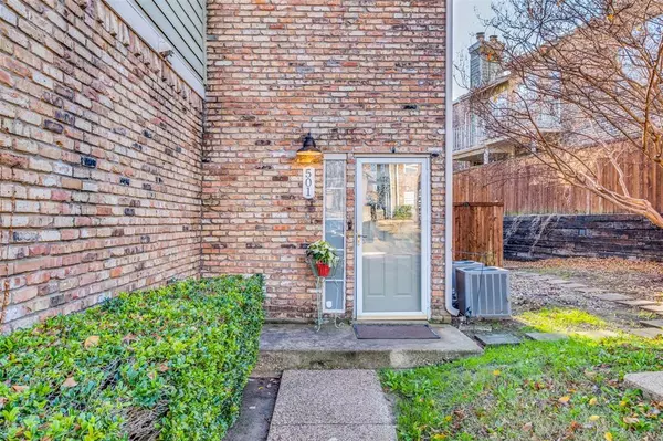 Dallas, TX 75214,7151 Gaston Avenue #501