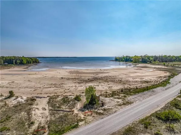 South Bruce Peninsula, ON N0T 2T0,535 BAY STREET N/A