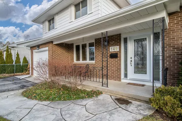 Kingston, ON K7M 2V9,140 Herchmer CRES