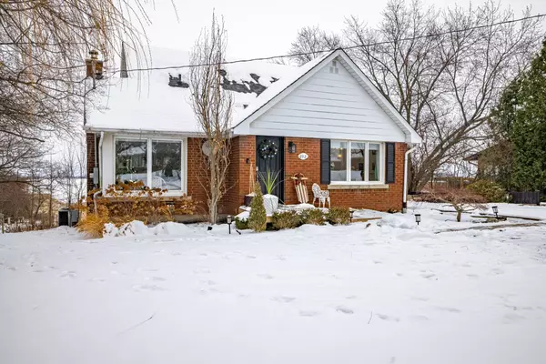 Niagara, ON L0S 1J0,232 Queenston RD