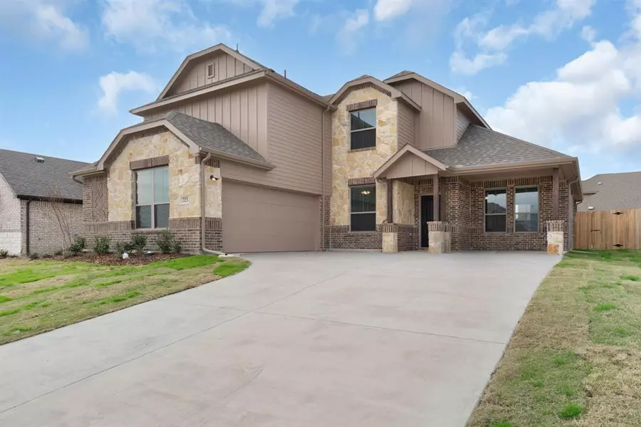 323 Coronation, Red Oak, TX 75154