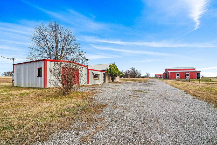 1206 Hall Road, Sherman, TX 75090