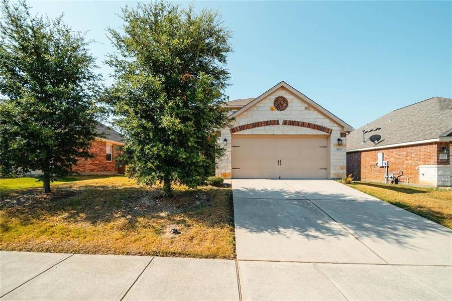 423 Winchester Drive, Celina, TX 75009