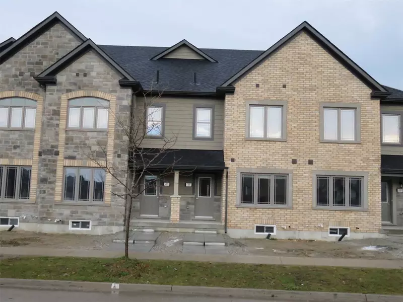 59 Batteaux ST, Barrie, ON L4M 0K6