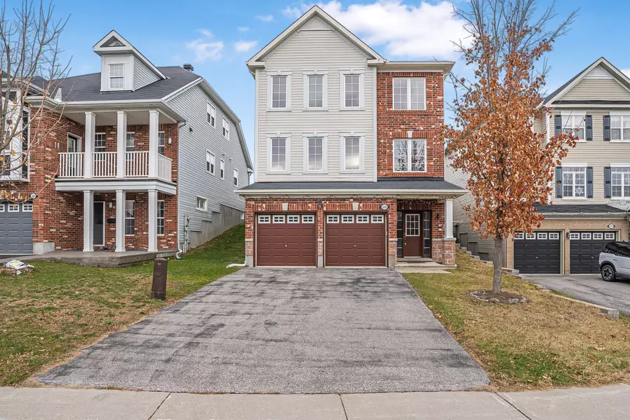 235 HUNTSVILLE DR, Kanata, ON K2T 0C7