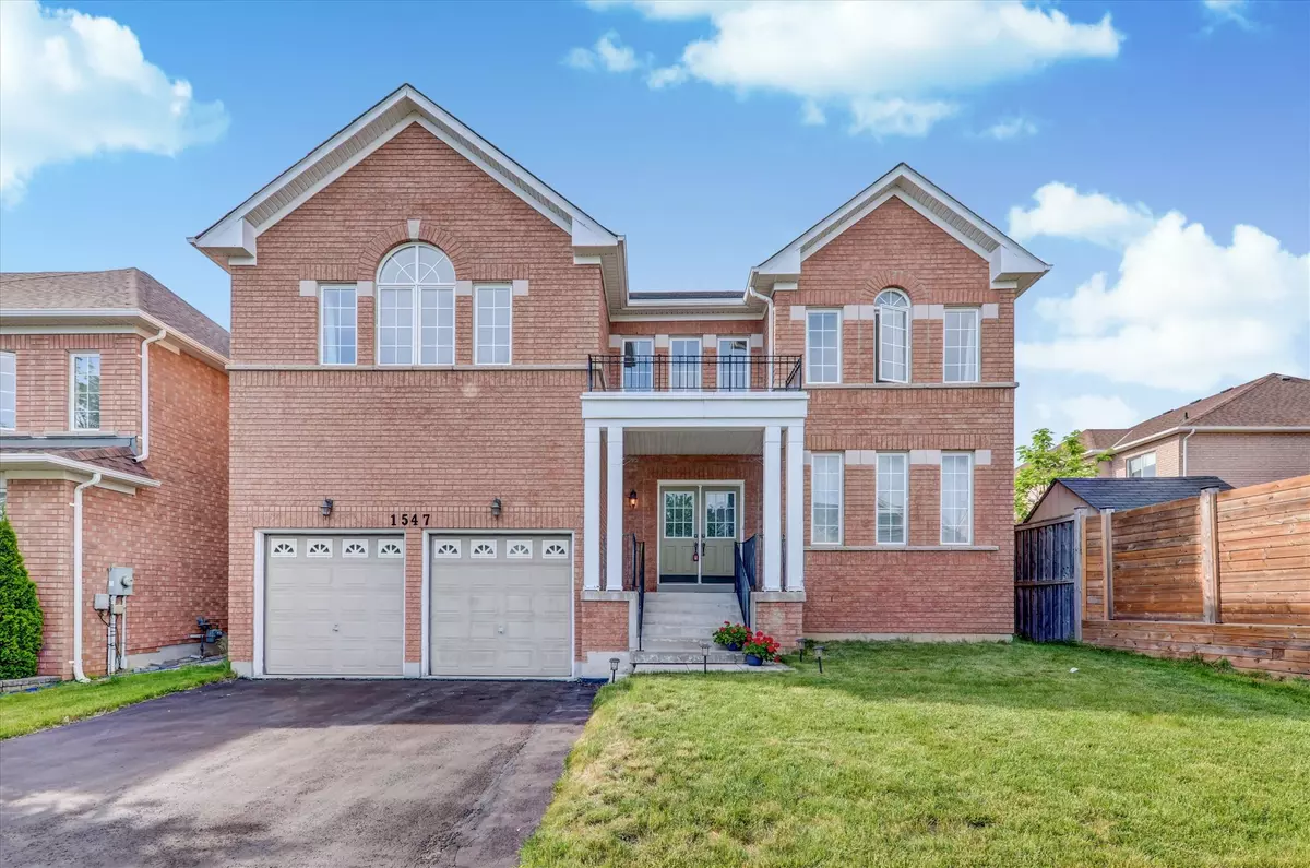 Oshawa, ON L1K 0A7,1547 Spencely DR