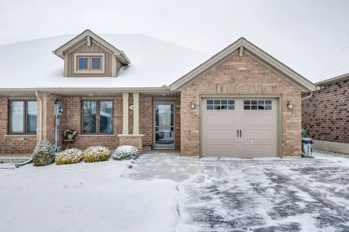 St. Thomas, ON N5R 5M9,14 Hampstead CT