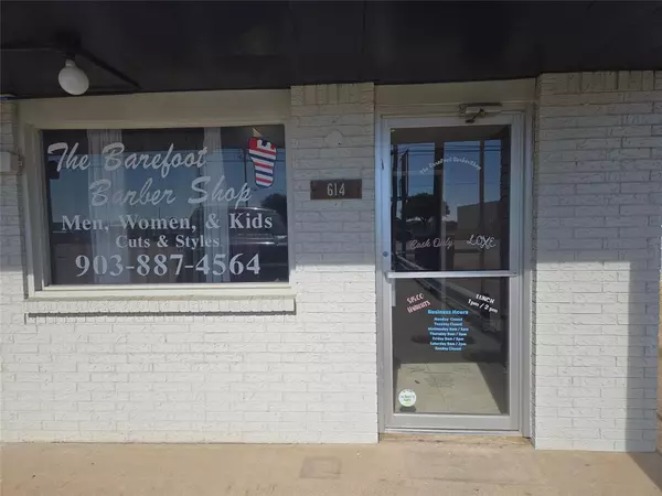 Gun Barrel City, TX 75156,614 W Main Street