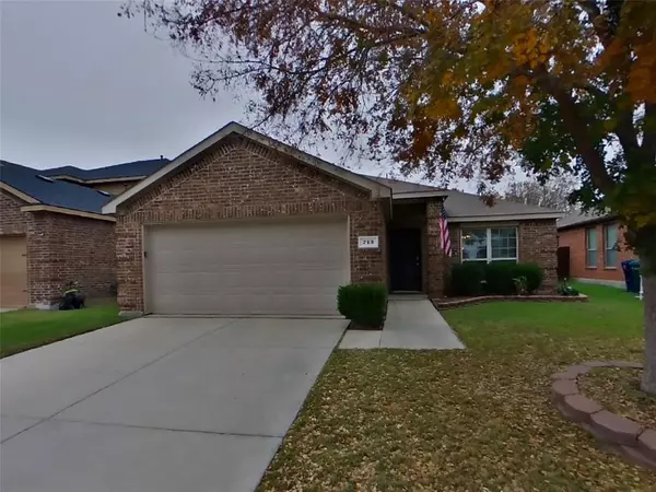 713 Partridge Drive, Aubrey, TX 76227