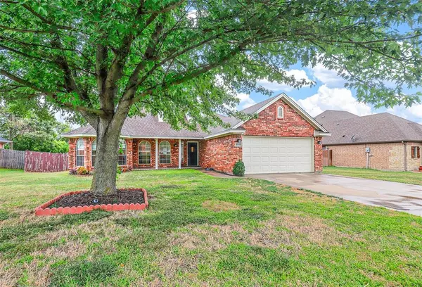 509 Mckittrick Court, Godley, TX 76044