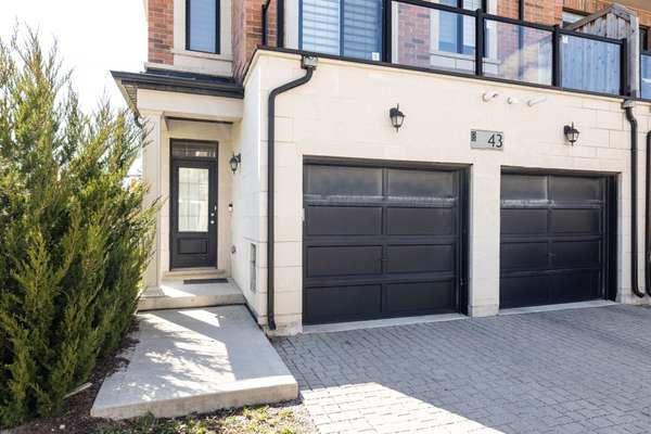 Markham, ON L6E 0T8,43 Hyderabad LN