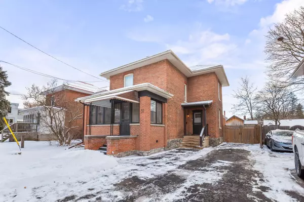 31 Sussex ST S, Kawartha Lakes, ON K9V 3E7