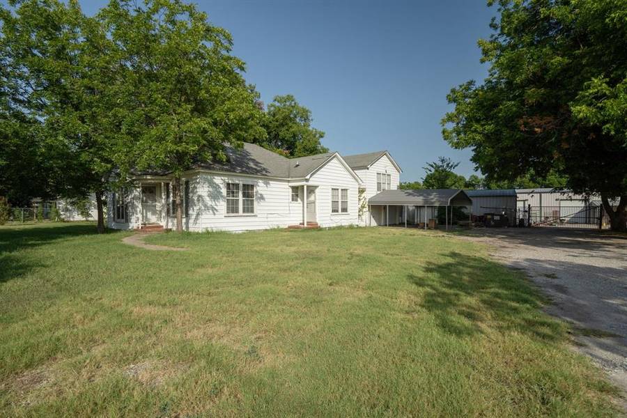 709 State Highway 78 S, Farmersville, TX 75442