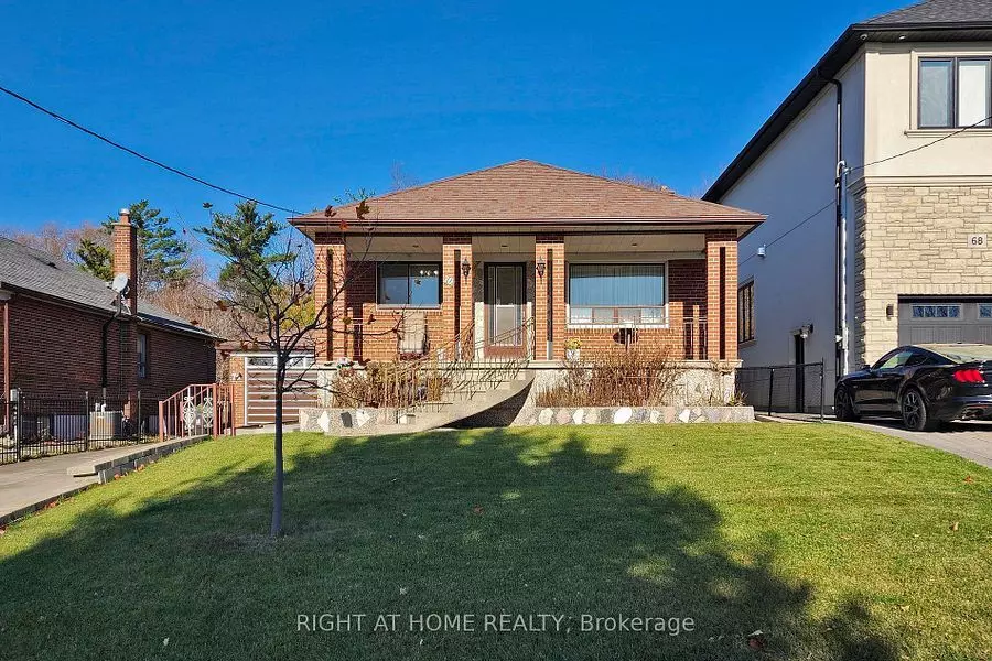 70 Forthbridge CRES, Toronto W05, ON M3M 2A3