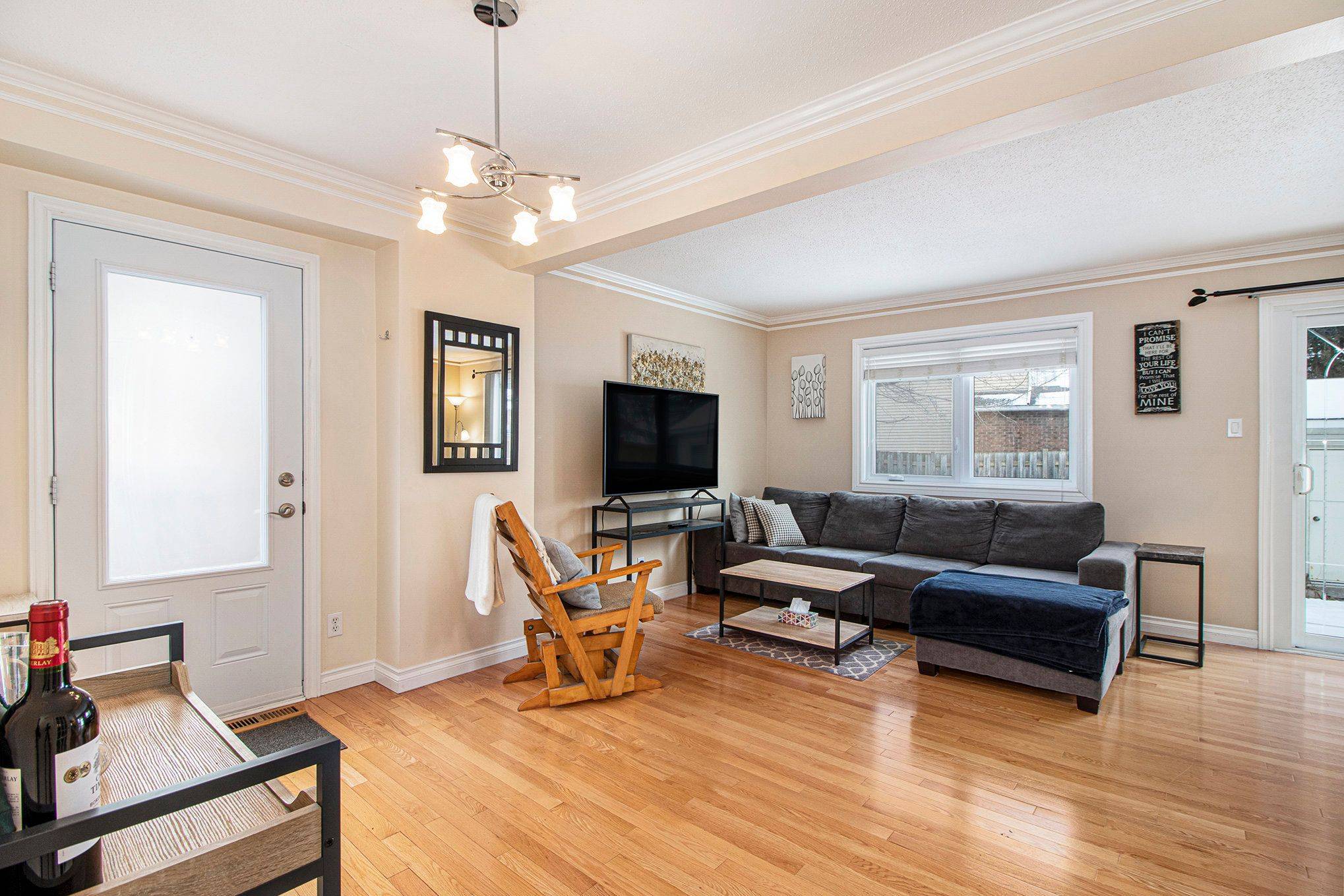 Orleans - Cumberland And Area, ON K1E 3J2,1550 Bourcier DR