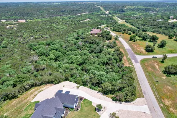 Cleburne, TX 76033,8213 Retreat Boulevard