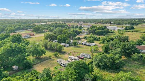 Clyde, TX 79510,819 Gas House Road