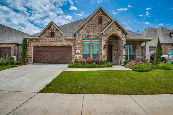 720 Sandbox Drive, Little Elm, TX 76227