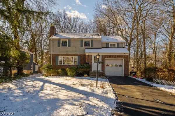 71 Willoughby Rd, Fanwood Boro, NJ 07023