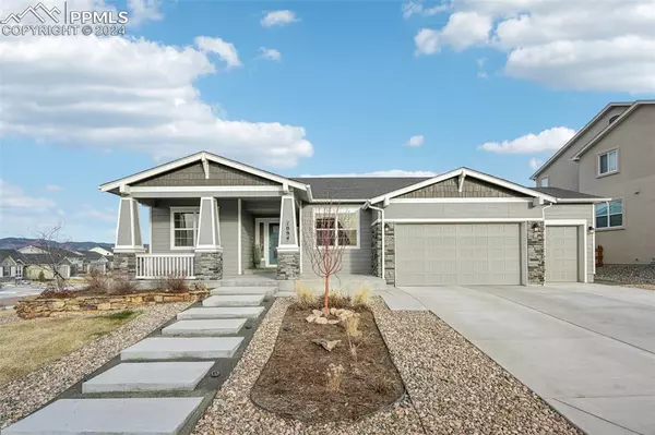 1094 Rambling Oak DR, Monument, CO 80132