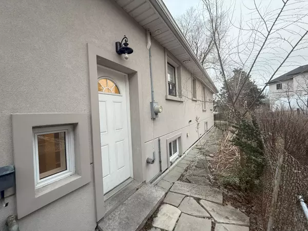 Toronto W08, ON M9C 2K7,202 Renforth DR #BSMT