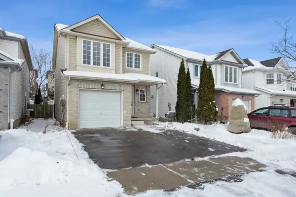 Kitchener, ON N2E 4H2,159 Henhoeffer CRES