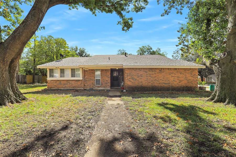 1302 La Salle Drive, Sherman, TX 75090