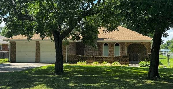 316 Jan Drive, Stratford, OK 74872