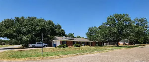 Mexia, TX 76667,801 Woodum Lane