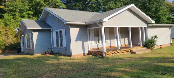 160 Kingtown Street, Mccaysville, GA 30555