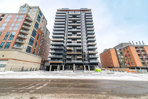 730 2nd AVE Southwest #403, Calgary, AB T2P0E4