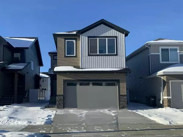 124 Emerald DR, Red Deer, AB T4P3H1