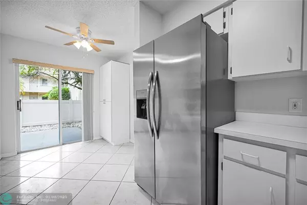 Fort Lauderdale, FL 33321,7501 Trent Dr  #101