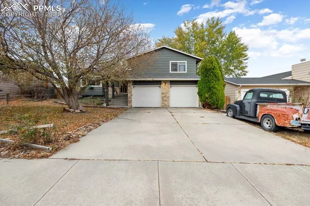 Colorado Springs, CO 80911,7355 Woody Creek DR