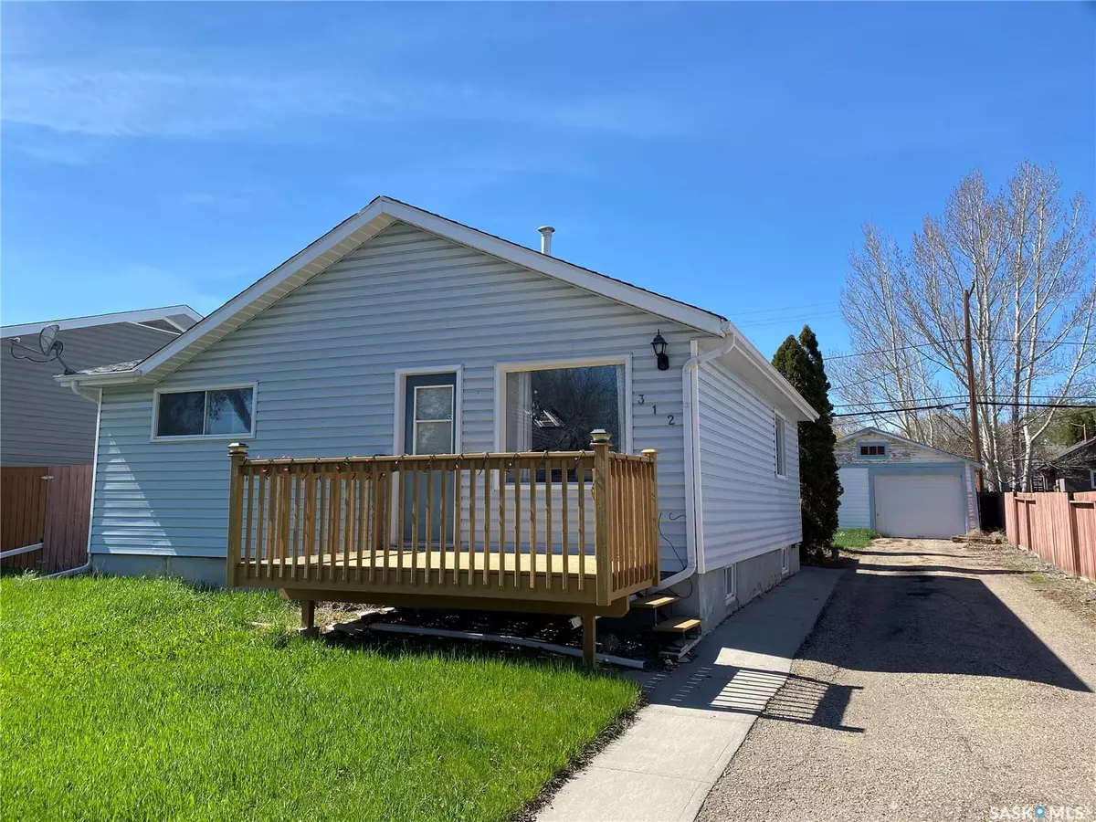 Kindersley, SK S0L 1S0,312 3rd AVENUE W