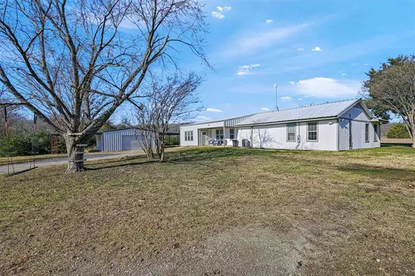 Whitewright, TX 75491,1011 County Road 4540