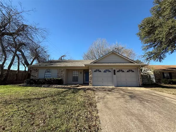 1116 MELVIN Drive, Benbrook, TX 76126