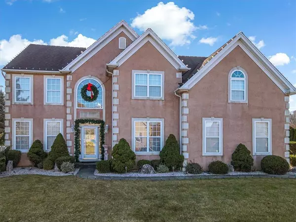 5120 Curly Horse Drive, Upper Saucon Twp, PA 18034