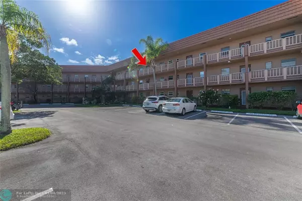 Sunrise, FL 33322,9700 Sunrise Lakes Blvd  #308