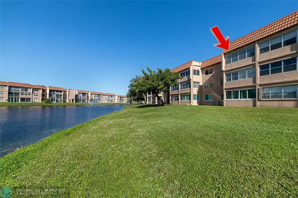 Sunrise, FL 33322,9700 Sunrise Lakes Blvd  #308