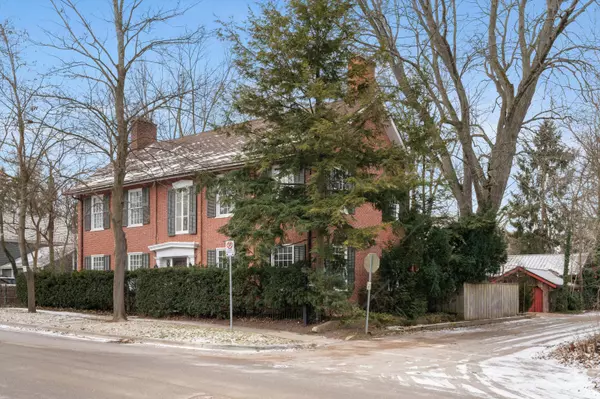 Niagara-on-the-lake, ON L0S 1J0,93 Queenston ST