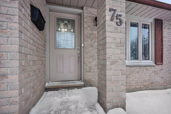 London, ON N6G 4E4,75 Blanchard CRES