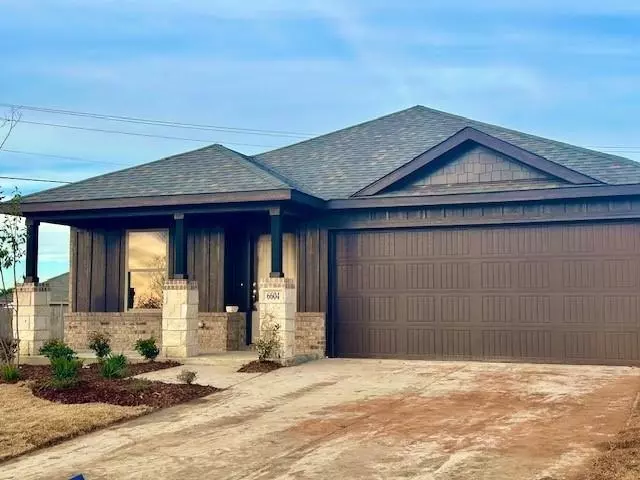 6604 Pattison, Greenville, TX 75402