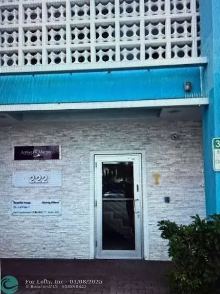 222 E Commercial Blvd, Lauderdale By The Sea, FL 33308