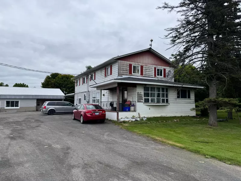 4459 County Rd 34 RD, South Glengarry, ON K0C 1A0