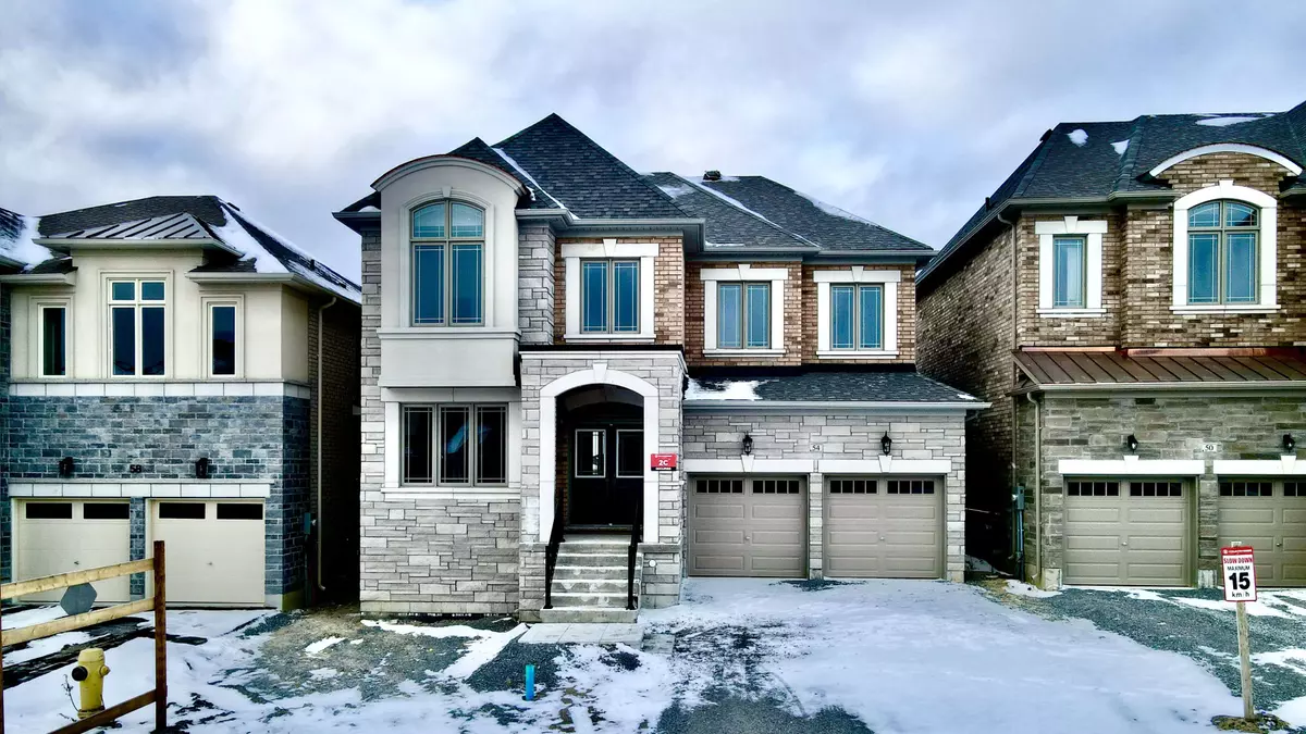 East Gwillimbury, ON L9N 1S4,54 Angus Morton CRES