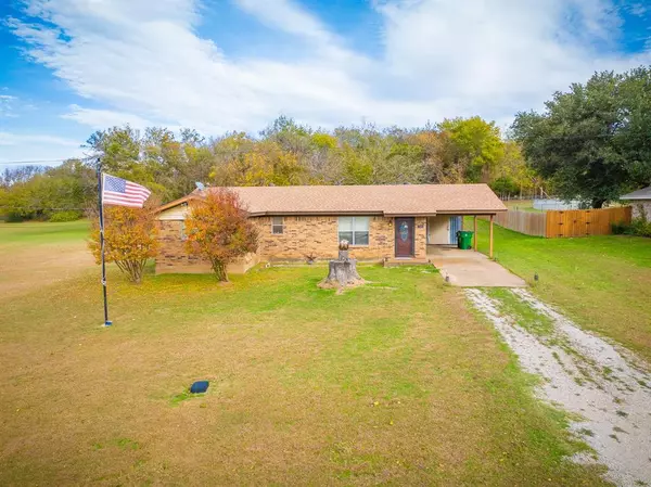 1308 N Melba Doyle Park Road, Decatur, TX 76234