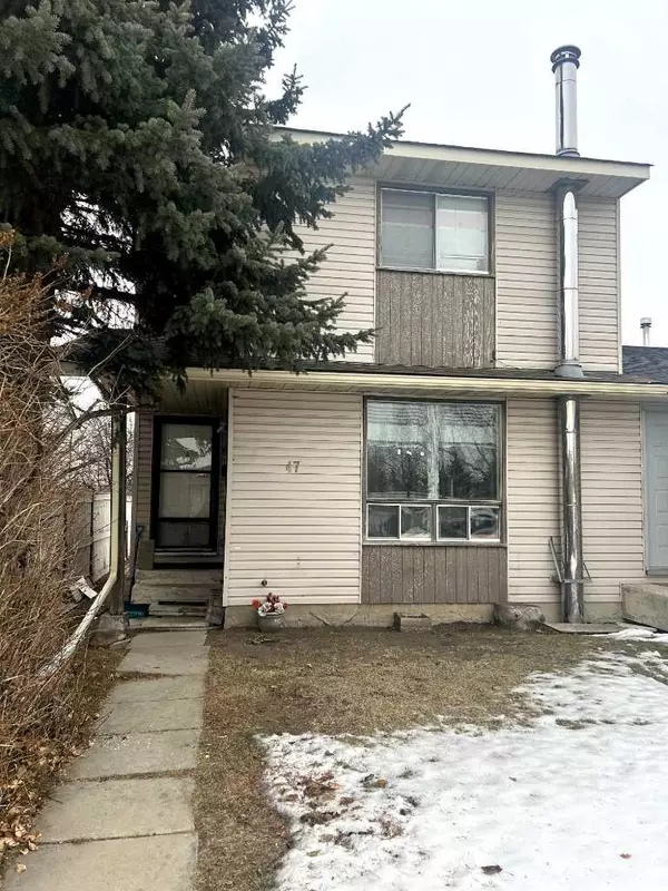 47 Falchurch RD Northeast, Calgary, AB T3j 1G6