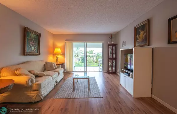 6700 Royal Palm Blvd  #304D, Margate, FL 33063