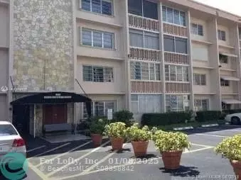 410 SE 2nd St  #121, Hallandale Beach, FL 33009